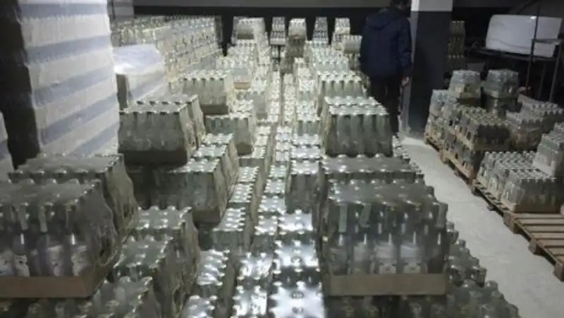 В подпольном цеху в Астане изготавливали казахстанский коньяк