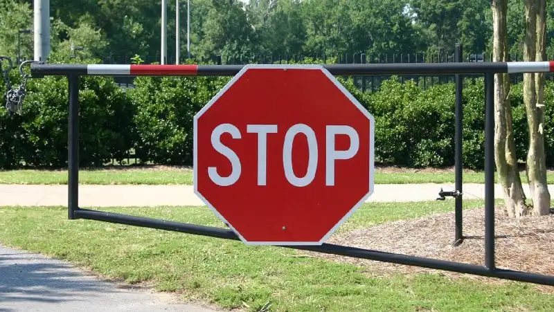 Фейк о проезде под запрещающие знаки прокомментировали в ДП Нур-Султана