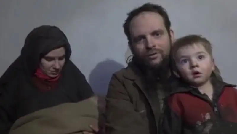 Освобожденного в Афганистане канадца обвиняют в сексуальных преступлениях