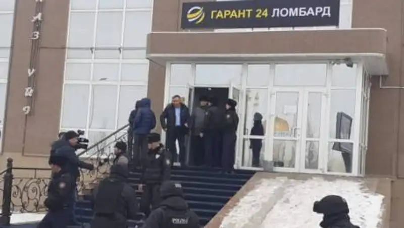 Интерпол подключат к поиску организаторов финансовой пирамиды "Гарант 24 Ломбард"