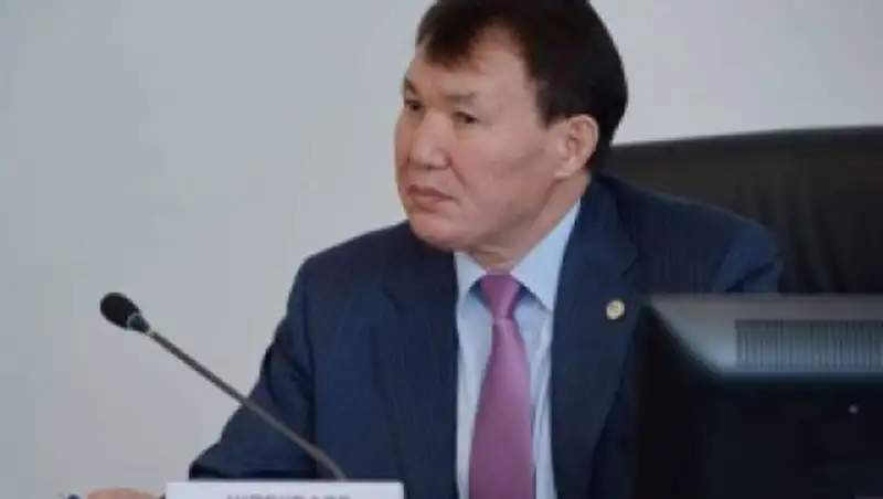 Работу госорганов и организаций проверили в Кокшетау и ряде районов