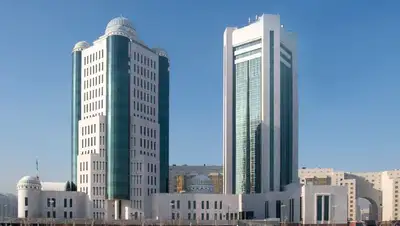 фонд «Қазақстан халқына», мажилис, депутаты, зп, перечисление, фото - Новости Zakon.kz от 17.01.2022 09:50