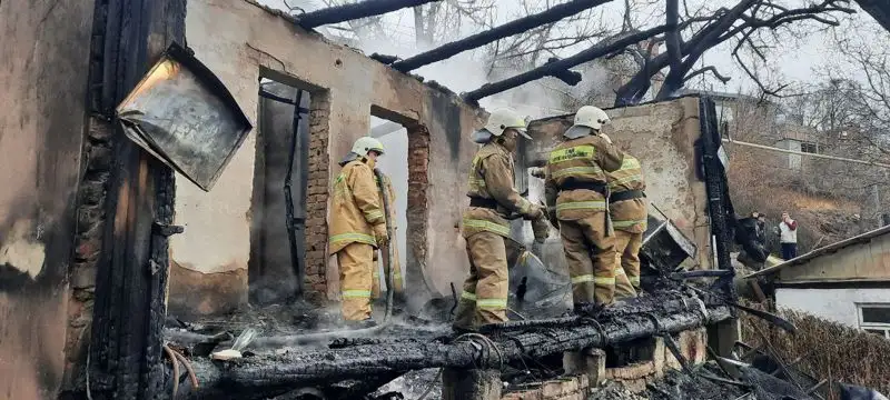 пожар , фото - Новости Zakon.kz от 17.03.2023 13:37