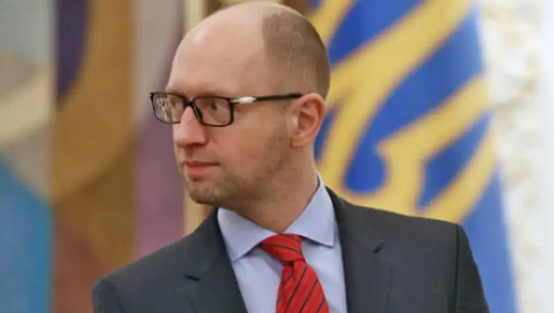 Депутат Верховной Рады посоветовал Яценюку уйти в отставку