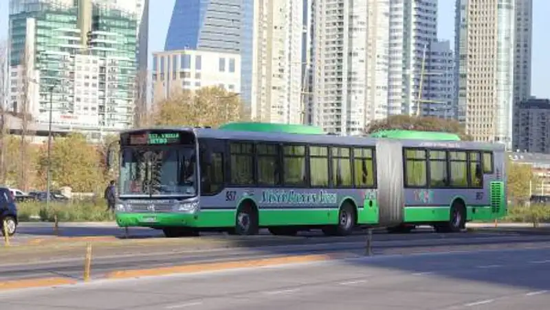 Автобус насмерть сбил бывшую "Мисс мира"