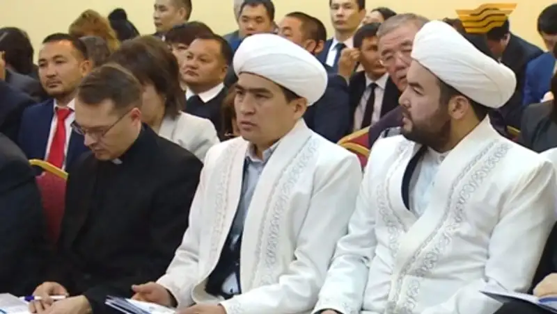 Противостоять религиозному экстремизму в Казахстане начнут уже со школьной скамьи