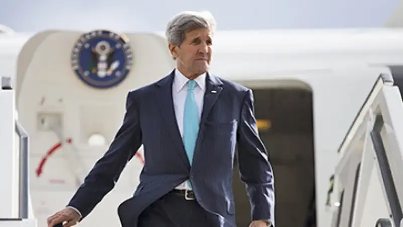 Керри предложил России обсудить ситуацию в Сирии