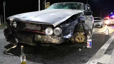 Авария на Суюнбая, фото - Новости Zakon.kz от 16.04.2022 01:01