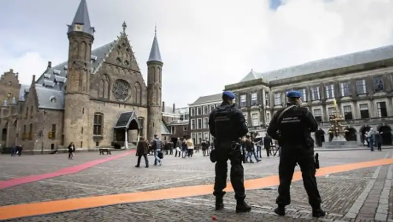 СМИ: одному из главарей ИГ удалось пробраться в Европу вместе с 400 боевиками