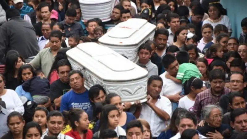 Число жертв оползня в Гватемале возросло до 220 человек