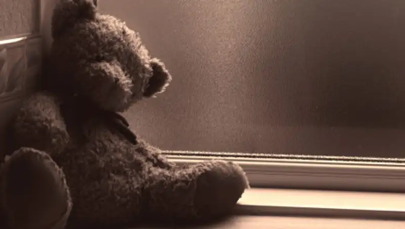 Шестилетний ребенок погиб, выпав из окна в Актау