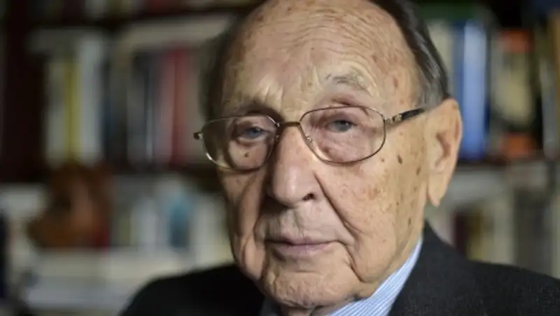 Скончался экс-министр иностранных дел ФРГ Ганс-Дитрих Геншер