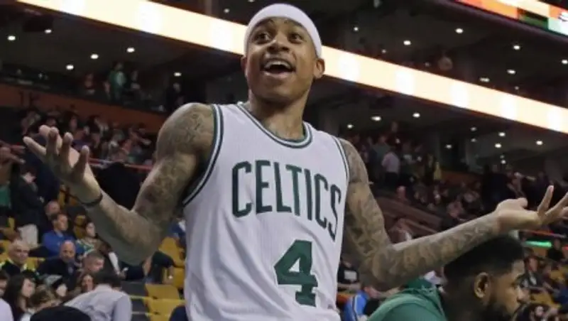 Баскетболисту клуба НБА второй раз за неделю выбили зубы