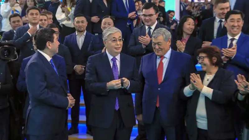 Экзитпол института "Социс-А": Токаев набрал 82,02% голосов избирателей