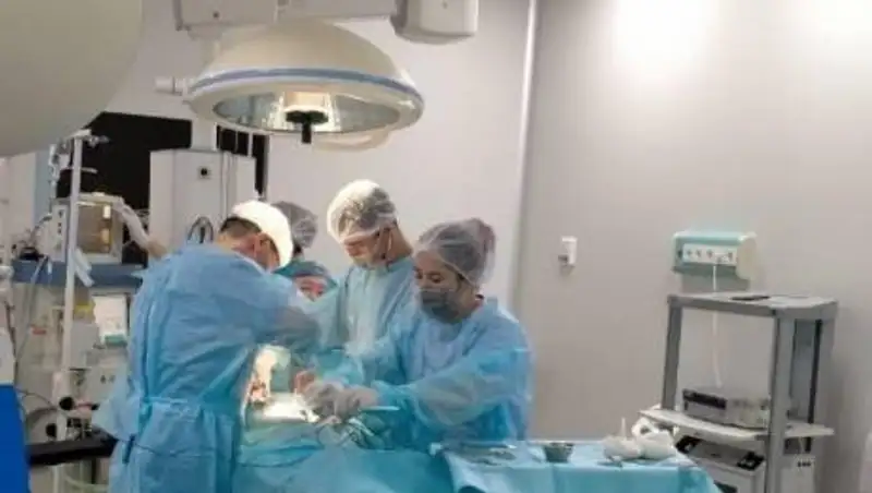 Врачи извлекли булавку из горла трехмесячной малышки в Шымкенте