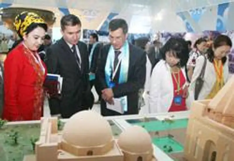 Астана внесла свой вклад в культурный фонд народов Евразии, фото - Новости Zakon.kz от 16.06.2012 16:24