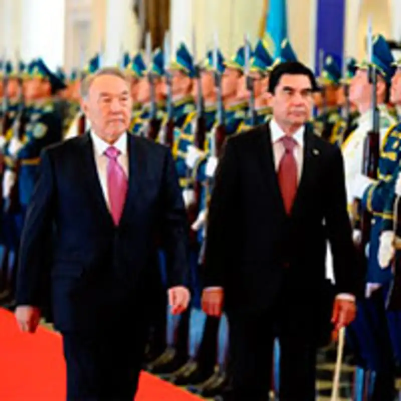 По итогам встречи Президентов Казахстана и Туркменистана был подписан ряд документов о сотрудничестве, фото - Новости Zakon.kz от 10.05.2013 21:20