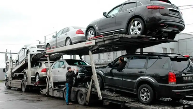 С начала года казахстанцы вывезли из России 30 тысяч авто