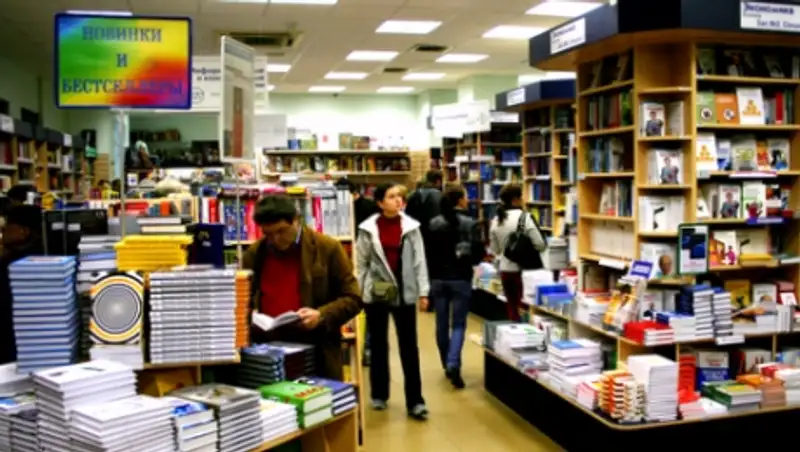 В Усть-Каменогорске книжные магазины до 15 сентября будут работать до девяти вечера