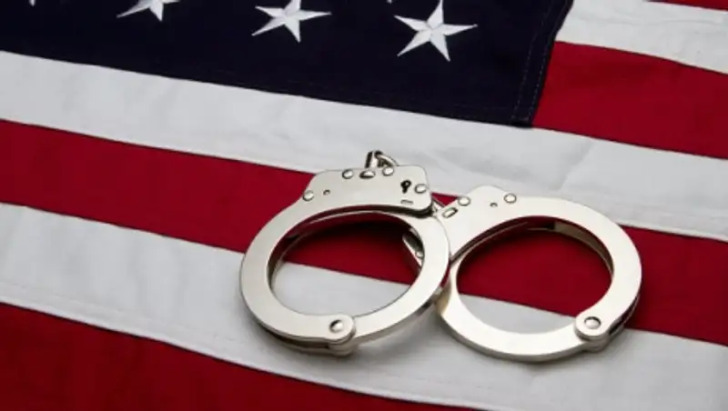 Суд в США приговорил мужчину к трем годам тюрьмы за угрозу убить Обаму