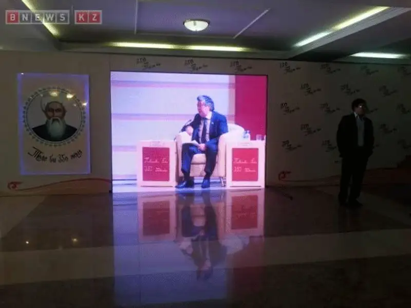 В Жамбылской области широко прошли празднования 350-летнего юбилея Толе би (фото) В Жамбылской области широко прошли празднования 350-летнего юбилея Толе би (фото), фото - Новости Zakon.kz от 27.10.2013 18:40