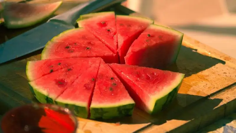 Диетолог предупредила об опасности переедания арбуза