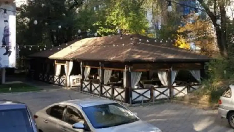 Хозяин кафе незаконно захватил землю в Алматы