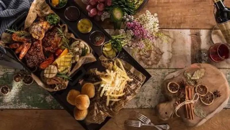 Ученые раскрыли причину переедания