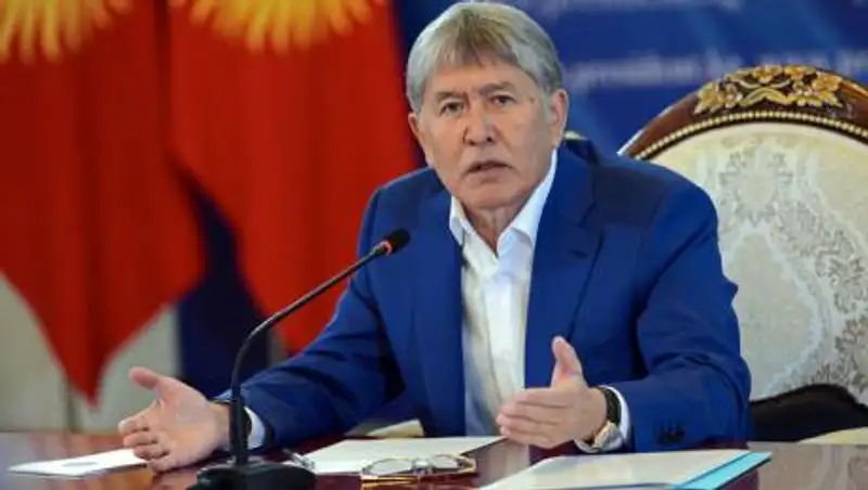 Верховный суд Кыргызстана отменил приговор Атамбаеву