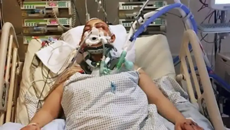 Муж избил жену из-за денег, затем привязал её к бамперу и протащил через город