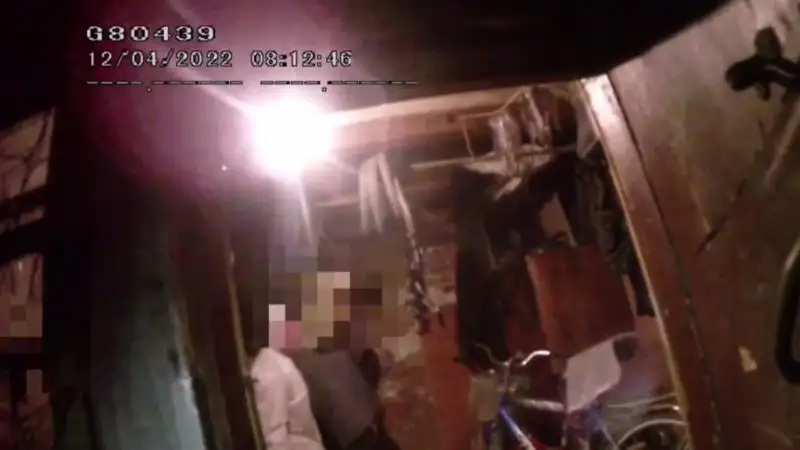 Пытался повеситься из-за проблем в семье: участковый спас пьяного мужчину в Уральске