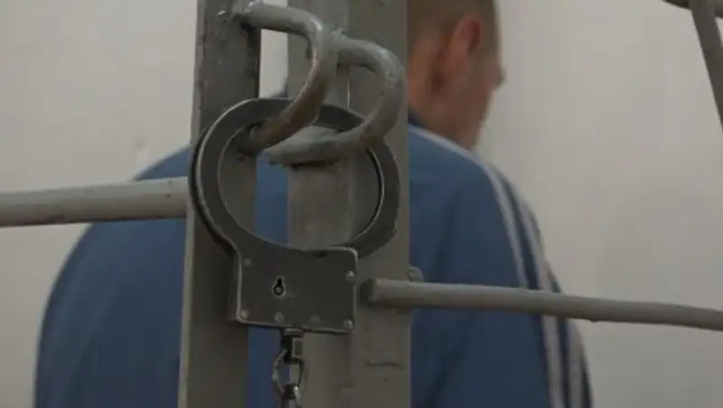 В Петропавловске задержан дачный вор, который все награбленное добро вывозил на такси