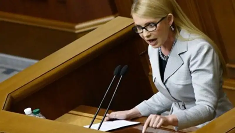 Опрос: Тимошенко является самым популярным кандидатом в президенты Украины