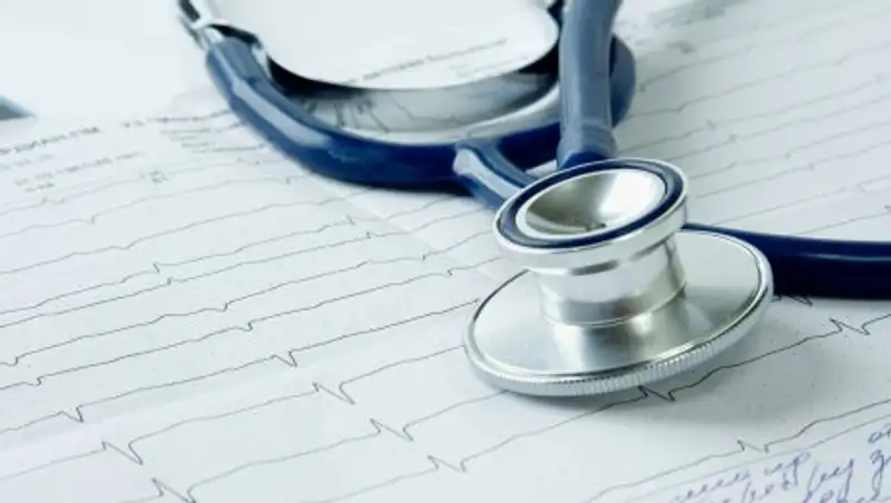 В Казахстане медиков ждут крупные штрафы за липовые справки для пилотов