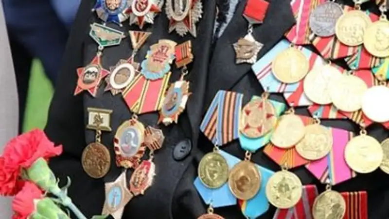 В Астане чествуют ветеранов ВОВ