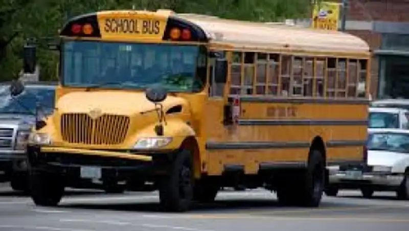 В США подростки обстреляли школьный автобус