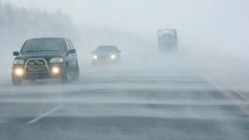 Елімізде бір&#1179;атар тасжолдарда&#1171;ы к&#1257;лік &#1179;оз&#1171;алысына шектеу &#1179;ойылды 