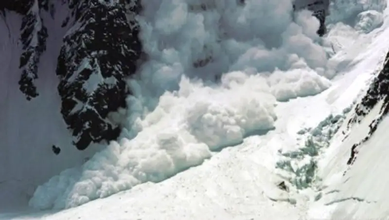 КЧС предупредил о возможном сходе лавин в двух областях Казахстана