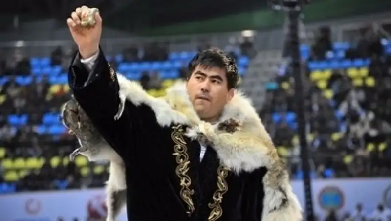 Ыстыбаев стал трехкратным чемпионом «Казахстан Барысы»