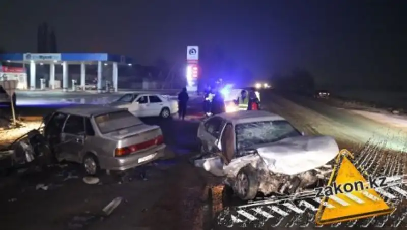 В полиции сообщили подробности смертельного ДТП в Алматинской области
