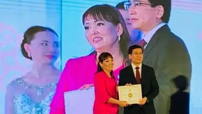 Победителем республиканского конкурса "Лучший педагог – 2022" стал жалагашский учитель, фото - Новости Zakon.kz от 19.11.2022 16:22