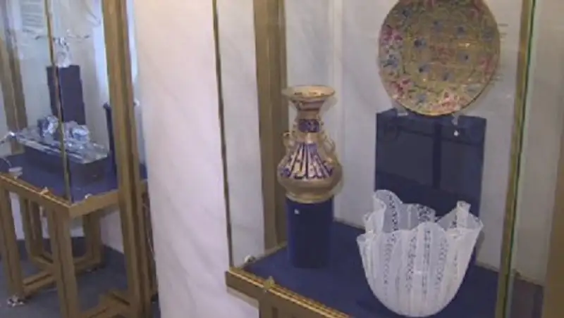 Назарбаеву преподнесли две тысячи подарков