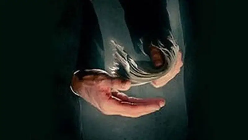 Таможенник подозревается в попытке дачи взятки в Жезказгане