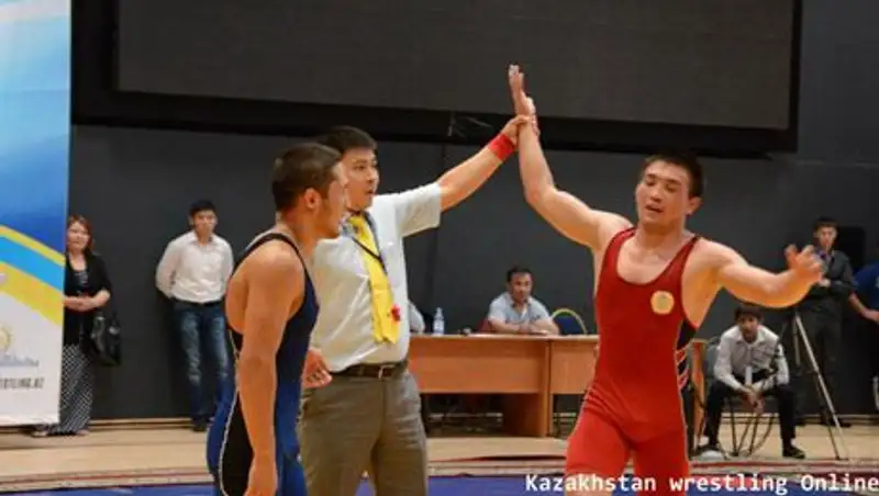 Во Франции казахстанские борцы греко-римского стиля завоевали четыре медали