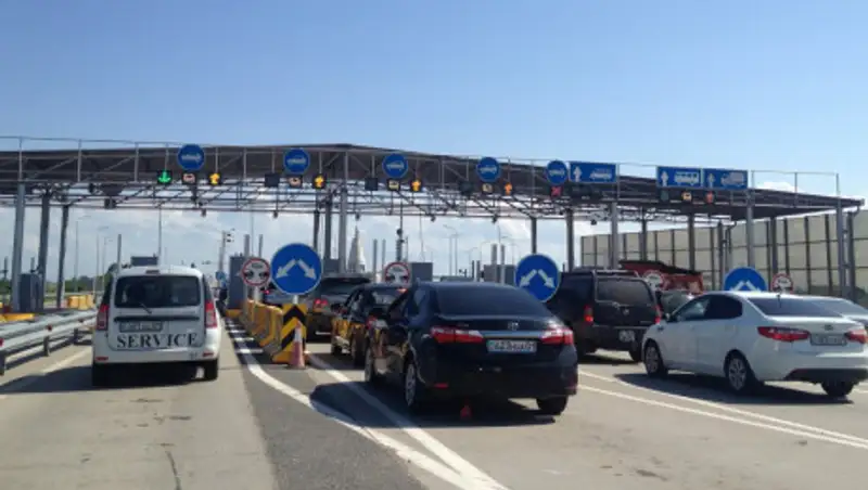 Какие дороги в Казахстане станут платными в ближайшие два года