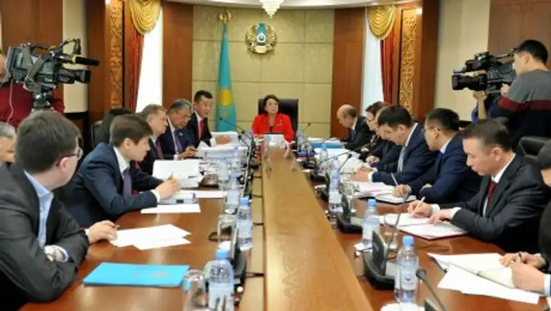 Поправки по вопросам СМИ рассмотрели сенаторы