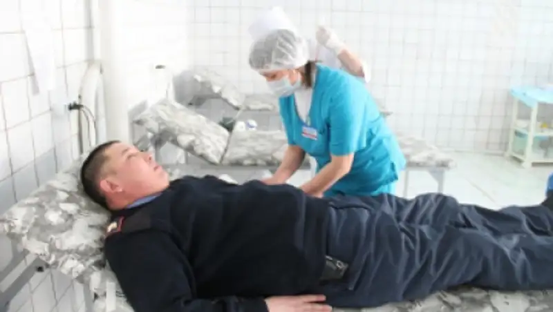 Для пострадавших на пожаре в ТОО «Нефтехим ЛТД» 50 павлодарских полицейских сдали кровь