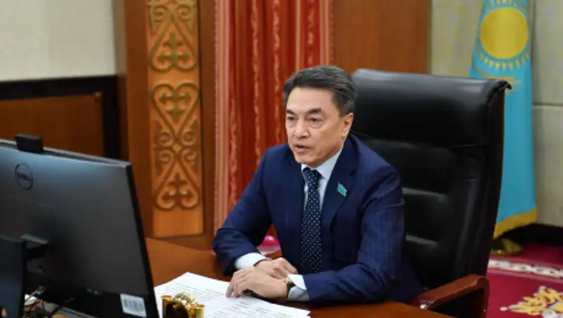 Сенатор А. Шакиров принял участие в межпарламентском диалоге, посвященном 75-летию Победы