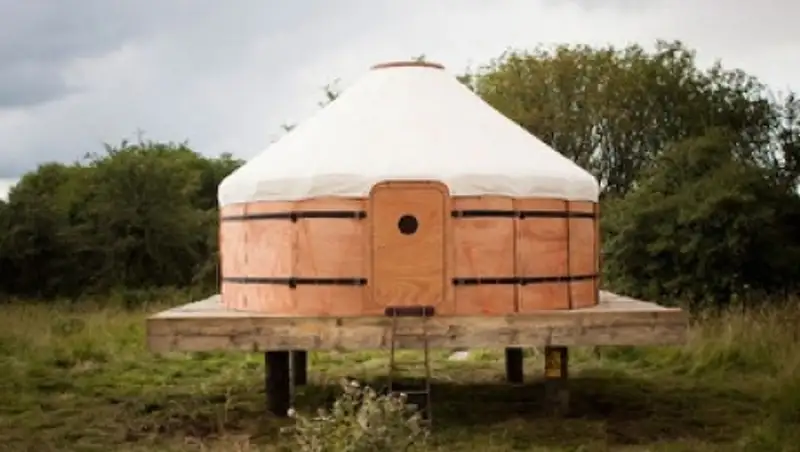 Шотландцы заново «изобрели» юрту