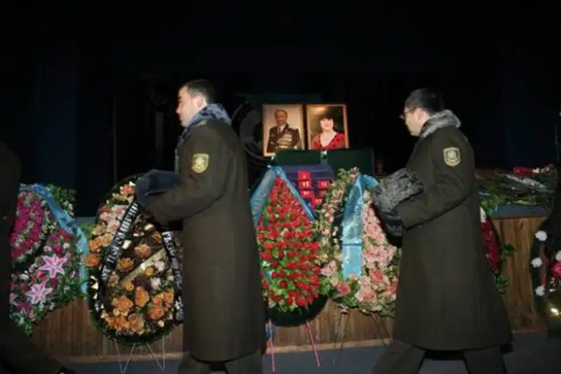 В Алматы простились с директором погранслужбы КНБ РК Стамбековым (фото), фото - Новости Zakon.kz от 03.01.2013 17:52